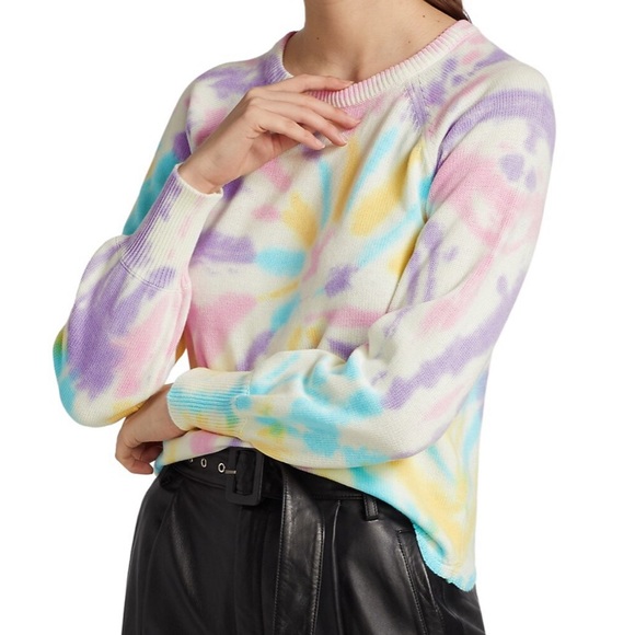 DESIGN HISTORY Tie dye sweater in olive spiral